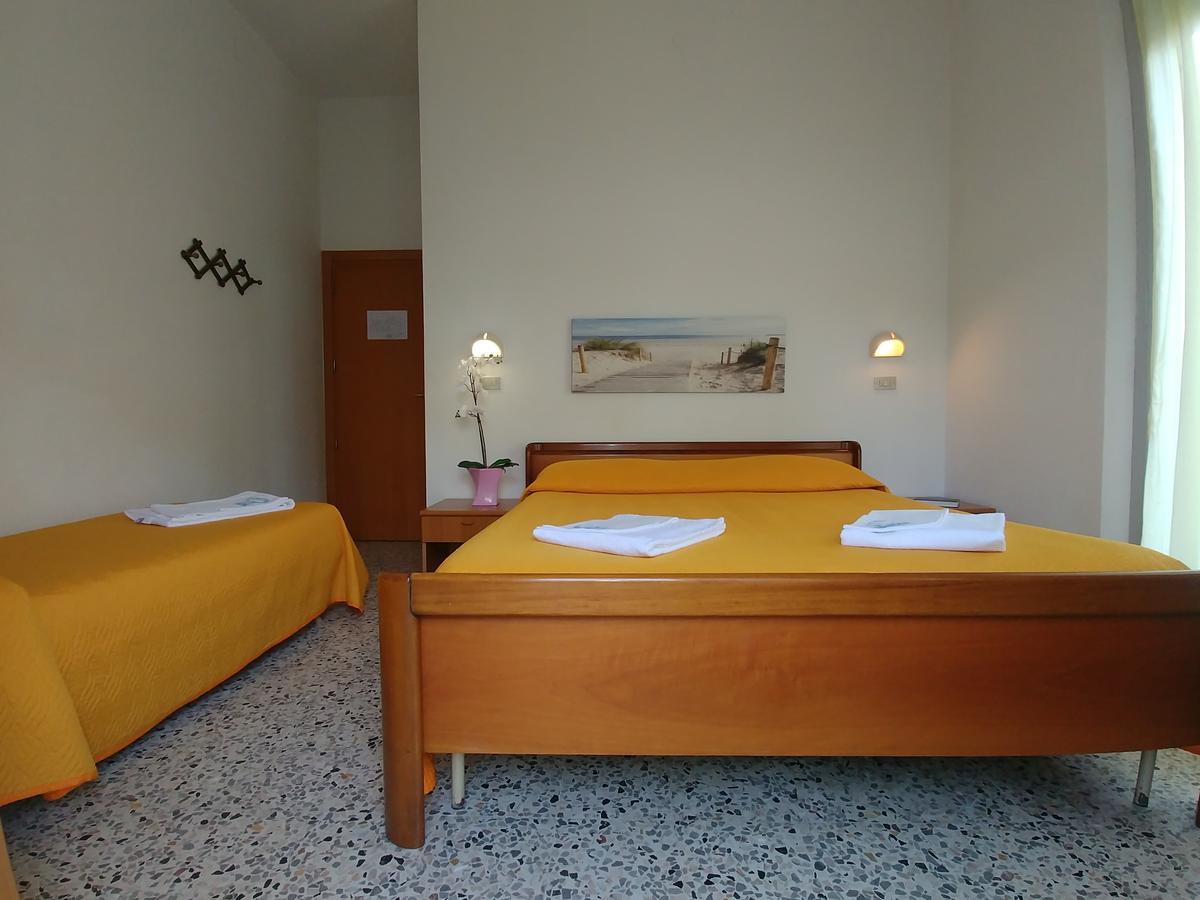 Hotel Marilena Viserbella di Rimini Extérieur photo